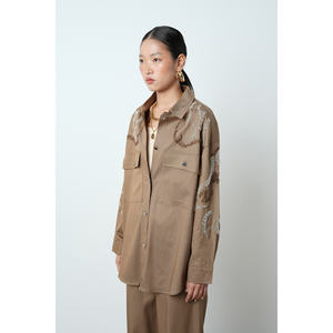 Collezione di camicie da donna a tinta unita con perline sul davanti e doppia tasca - Product Image 3