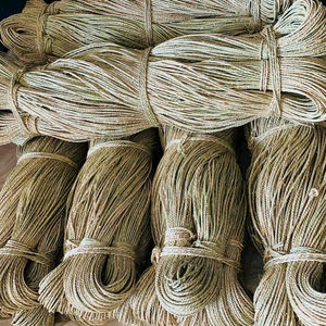 Material de Pasto Marino, Fibra Suave y Duradera para Manualidades, Tejido y Decoración, Procedente de Vietnam, Mejor Precio al por Mayor por 99 Gold Data - Product Image 1