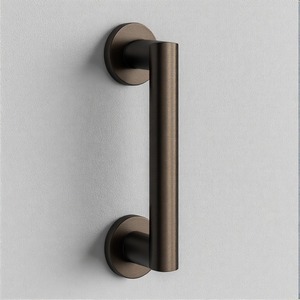 TrueCraft Door Touch Bar Majestic Aura Premium Door Pull en negro mate y dorado para puertas de madera de alta gama - Product Image 6