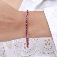 Bracelet minimaliste plaqué or en argent sterling 925 avec rubis naturel taille princesse serti clos, idéal pour les fêtes, vente en gros