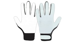 Guantes de protección de manos cómodos de diseño personalizado de látex profesional Guantes de lanzamiento gaélicos hechos por proveedor paquistaní - Product Image 4
