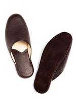 Sandales tongs en cuir véritable noir et marron pour femmes, faites à la main, imprimées numériquement, design moderne et plat, modèle Ms-wc-001 MS