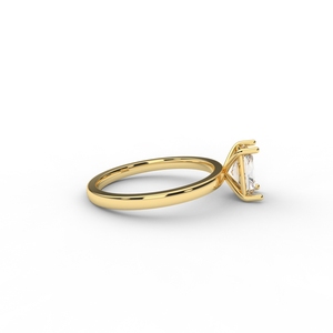 Bague de fiançailles solitaire en diamant de laboratoire taille radiant certifié IGI en or blanc/rose et or jaune 9 carats - Product Image 4