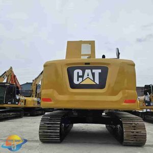 En stock pour la pelle Caterpillar CAT323, d'occasion, faible nombre d'heures, disponible à la vente à bas prix - Product Image 1