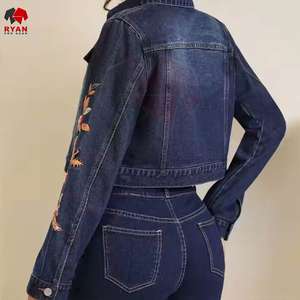 Custom Trendy Denim <b>Jacket</b> for <b>Women</b> Comfortable Breathable Deign with Custom Logo - Product Image 2