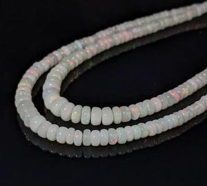 Perles d'opale éthiopienne Welo 3-5 MM opale de feu blanche naturelle Rondelle faite à la main lisse Flashy minimaliste cadeau personnalisé 16 pouces - Product Image 1