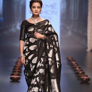 ÚLTIMO DISEÑADOR Y TRADICIONAL SAREE - Product Image 1