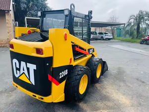 Compacto de servicio pesado para cargadora de dirección deslizante CAT Mini maquinaria de construcción de ruedas a la venta Componentes de la bomba de cojinete del motor central - Product Image 5