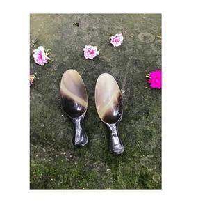 Couverts en corne de buffle naturelle uniques chauds Conception de forme personnalisée écologique pour la cuisine et l'hôtel Poli unique poli - Product Image 1