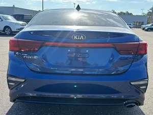 Kia Forte LXS 2019 en parfait état - Product Image 4