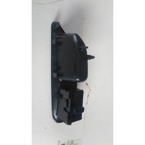 Panel de Botones Trasero Izquierdo para TOYOTA Yaris Cross Series (20>) 74272-K0090 M15A-FXE - Product Image 5