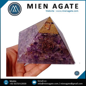 พลอยอเมทิสต์ทรงปิรามิดขนาด90-95มม. อัญมณีแห่งความรักขนาดใหญ่สำหรับงานฝีมือหินกึ่งมีค่าของฮวงจุ้ย - Product Image 6