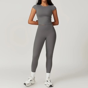 Conjunto de Yoga de 2 Piezas para Mujer, Traje Deportivo para Gimnasio, Ropa Deportiva, Top Deportivo con Push-Up, Leggings para Correr, Ropa Deportiva - Product Image 4