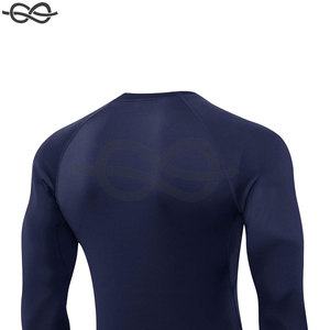 Camiseta de compresión de manga larga para hombre, camisetas para correr de capa base en azul marino, rendimiento y comodidad - Product Image 3