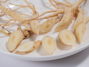 Racine de Codonopsis confite de qualité supérieure, collation à base de plantes vietnamienne conservée, pour cadeau - Product Image 4