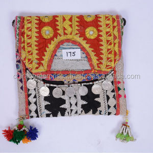 <b>Gold</b> Strap and Pearl Decorated Marble Color Resin Geometric Shape Evening Bag Acrylic Handbag with Elegant Style for Parties - Product Image 2