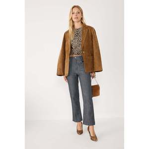 เสื้อยืดสั้นลายเสือดาว - Product Image 1