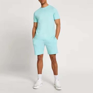 Conjunto informal de punto de manga corta y pantalones cortos de color sólido para hombre, ropa de playa ligera, cintura elástica, relajación de verano de talla grande - Product Image 3