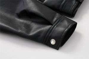 Abrigo de motorista clásico para mujer, nueva chaqueta holgada de piel sintética, chaqueta básica transpirable de lona para primavera y otoño de talla grande OEM - Product Image 6