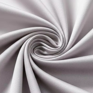 Ropa de Dormir Transpirable 100% Seda Tejida para Mujer con Estampado Digital, Ropa de Dormir Ligera y Suave de Lujo para el Hogar - Product Image 5