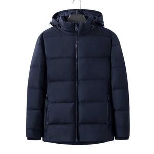 Chaqueta acolchada impermeable del Norte personalizada de alta calidad para hombre, deportes de invierno de lona, bolsillos cálidos y acogedores con cremallera brillante para clima frío - Product Image 5
