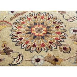Tapis rectangulaire en laine et viscose noué à la main Aurora Gold 9x12 pour salon, avec motifs abstraits rayés et médaillon pour couloir - Product Image 1
