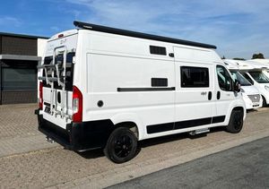 Autocaravana de Lujo Challenger Vany 114 RV Blanca 2019 para 4-6 Personas Euro 5 - Product Image 4