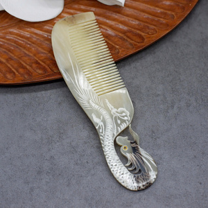 หวีฮอร์นที่ทนทานหวีธรรมชาติทำด้วยมือป้องกันไฟฟ้าสถิตย์สำหรับการดูแลเส้นผมในแต่ละวันร้านเสริมสวยสปาโรงแรมและใช้งานส่วนตัว - Product Image 5