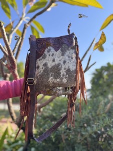 Bolso de Hombro Estilo Bohemio Vintage con Flecos, Diseño Occidental, Tallado a Mano, Cuero Vacuno, Piel, Estilo Gitano - Product Image 5
