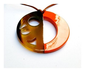 Collier en corne de buffle 100% naturel, bijoux tendance fabriqués en Inde avec de l'agate, Buffalo f s international - Product Image 5