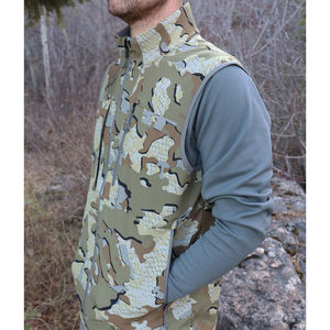 Gilet de chasse pour homme Respirant 100% polyester Softshell Style urbain 300g Logo personnalisé Saison hivernale Vêtement d'extérieur chaud - Product Image 4