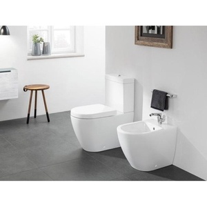 Siège de toilette à charnières V&B Subway 2.0 avec fonction SC blanc par VILLEROY & BOCH - Product Image 5