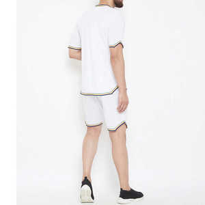 ชุดเสื้อผ้าวิ่งจ๊อกกิ้งฤดูร้อนของผู้ชายชุดสองชิ้นทันสมัยคุณภาพสูงพร้อมโลโก้ตามสั่ง | ชุดแฝดของผู้ชาย2025 - Product Image 4