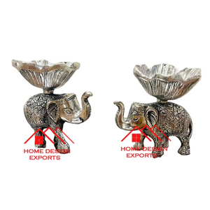 Plato de hojas Plato decorativo con forma de tendencia para decoración de boda y fiesta elefante decorativo antiguo acabado de aluminio - Product Image 1