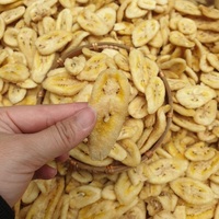 Hoogwaardige gedroogde bananenchips met smaak, zoet van smaak, hard vacuüm verpakt in zakken, betrouwbare leverancier