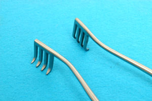 Mayomed เครื่องถนัดมือ Weitlaner เกรดสูงอุปกรณ์ผ่าตัดปรับขนาดได้4x4 - Product Image 3