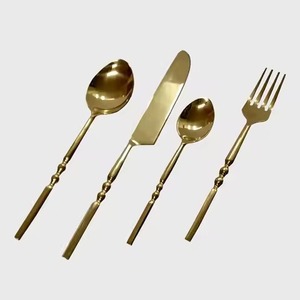 Juego de Cubiertos de Acero Inoxidable Dorado, Cubiertos Elegantes Ideales para Catering, Bodas, Fiestas, Hoteles, Banquetes, Restaurantes y Uso Doméstico - Product Image 1