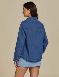 เสื้อแจ็คเก็ตผ้าแคนวาสผู้หญิงคุณภาพสูง สกรีนโลโก้ตามสั่ง สำหรับฤดูใบไม้ร่วง ผ้าฝ้าย 100% ระบายอากาศได้ดี ทรงเข้ารูป ถักทอเรียบ สีพื้น ขายส่ง - Product Image 3