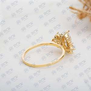 1.00 CTW Marquise Cut Art Déco Moissanite Bague en diamant pour femme Anniversaire Cadeau Bande pour l'amour - Product Image 3