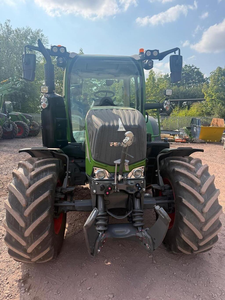Nouveau tracteur diesel à haute efficacité 42HP 4x4 pour usage agricole et pelouse à vendre - Product Image 1