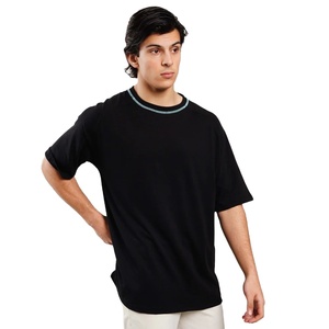เสื้อยืดโอเวอร์ไซส์สำหรับผู้ชายเสื้อยืดทรงหลวมแขนสั้นสีดำผ้าคอตตอน240 GSM - Product Image 4