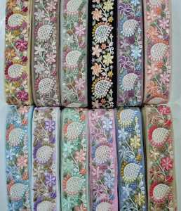 Bordado floral hecho a medida en doce formas de color en diseños étnicos para diversos fines en una pulgada y media de ancho. - Product Image 3