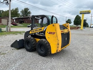 SR250 Mini chargeuse compacte chargeuse-pelleteuse modèle 2018 charge nominale de 9 tonnes excellente condition chargeuse sur chenilles Huade hydraulique - Product Image 6