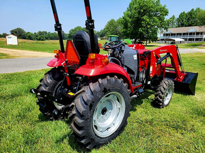 ซื้อรถตักล้อยาง Mahindra 1640 Shuttle ใหม่ 35 แรงม้า 40 แรงม้า 55 แรงม้า ระบบขับเคลื่อน 4 ล้อ สำหรับงานเกษตร พร้อมเครื่องยนต์ เกียร์ ปั๊ม ชุดเกียร์ และลูกปืน - Product Image 5