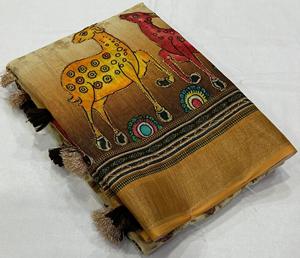 Collection de saris pour femmes en lin, coton et soie de qualité supérieure, entièrement ornés de broderies Aari, avec des glands en coton, pallu de designer Vanraaj, fabriqué en Inde - Product Image 1