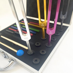 10 Varillas de Aleación de Aluminio sin Peso con Paño de Limpieza, Mazos de Goma y Caja de Regalo para Meditación, Yoga y Sanación - Product Image 5