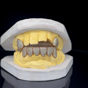Personnalisé Hip Hop Diamant Grillz VVS Qualité Moissanite avec 2 Haut et 6 Bas Argent et Or Plaqué Diamant Grillz Bijoux - Product Image 1