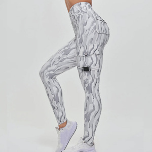 Women's Plus Size 4-Way Stretch Fitness Tights Breathable OEM Winter Workout Leggings with <b>3D</b> Pattern Mid Waist Sublimated Logo - Product Image 2