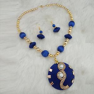 Jeweljunk, juego de collar de hilo azul de piedra austriaca chapada en oro, accesorio de joyería de moda 1110618B - Product Image 1