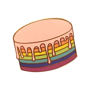 Spilla di compleanno spilla personalizzata in metallo buon compleanno arcobaleno torta smalto spilla distintivo